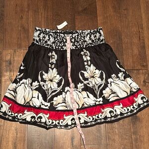 NWT White House Black Market elastic waist floral pleat skirt size xs